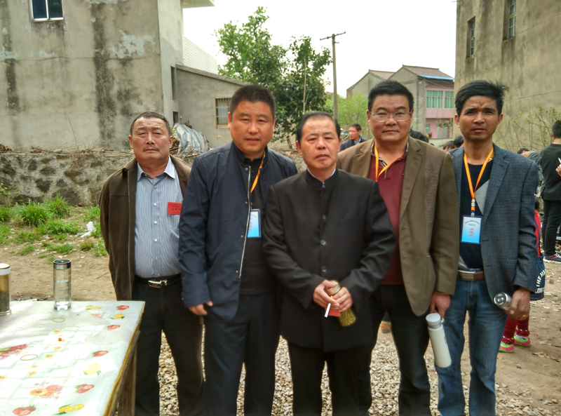 點(diǎn)擊瀏覽下一頁
